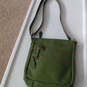 Bueno Crossbody bags